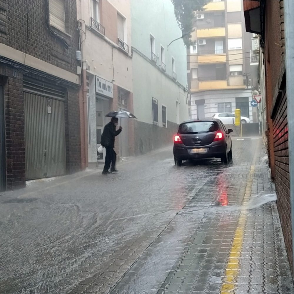 lluvias en la calle