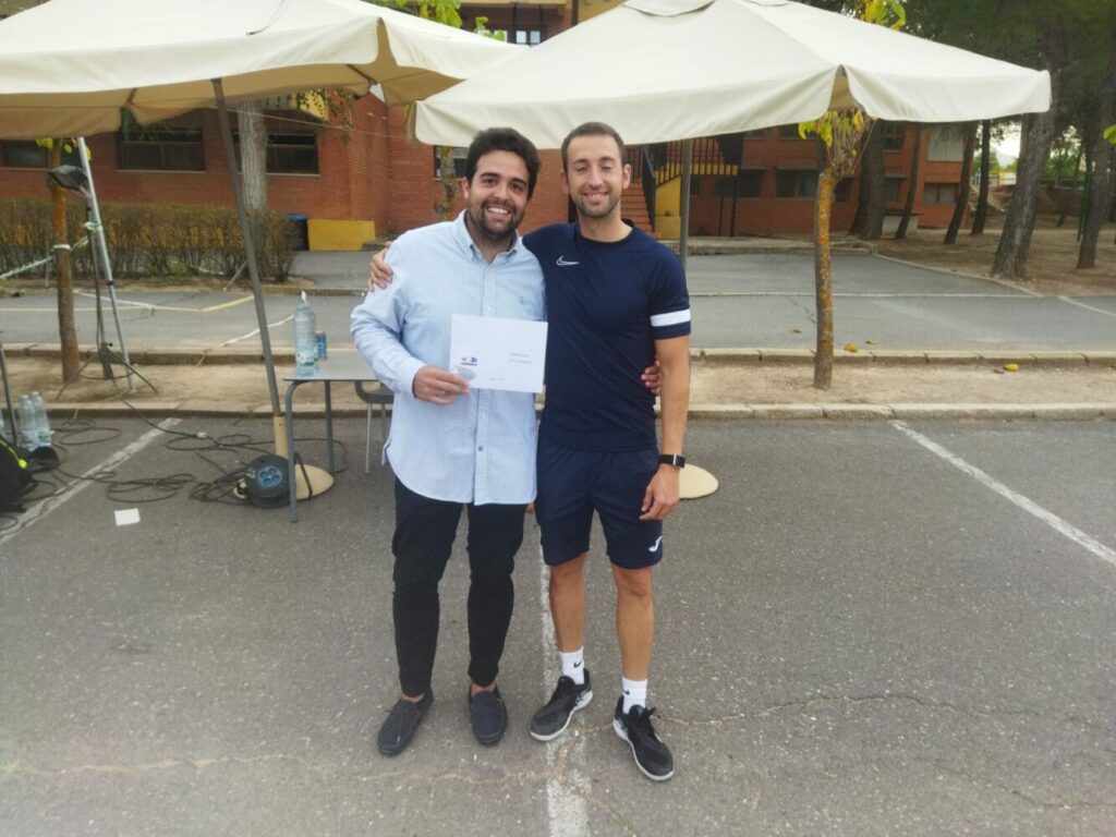 2ª CATEGORIA MASCULINA- -CAMPEONES- CARLOS CASTAÑO - ABEL GARCÍA