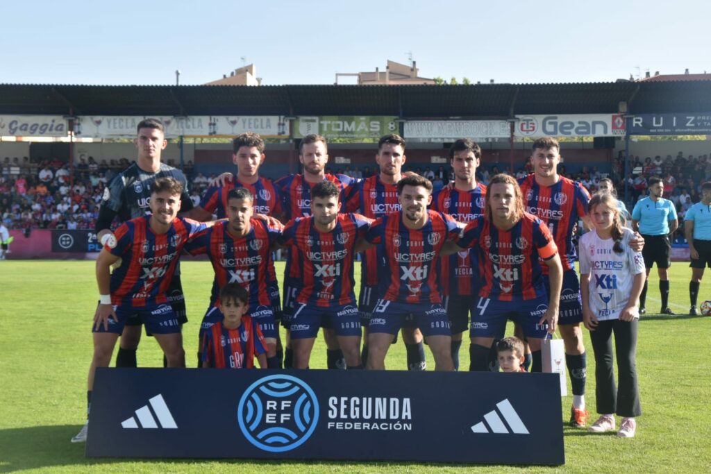 Un once para la historia ascenso Yeclano Numancia