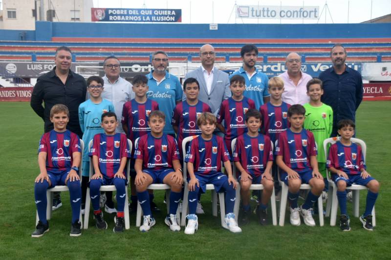 presentación sociedad fútbol base yecla temporada 2024 2025