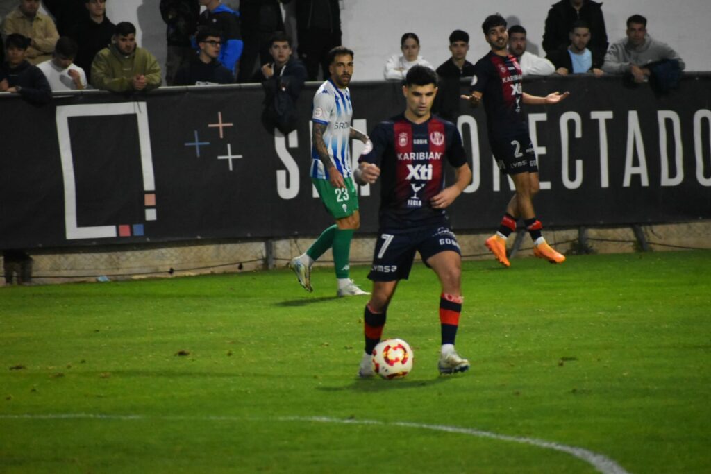 derrota yeclano alcoyano