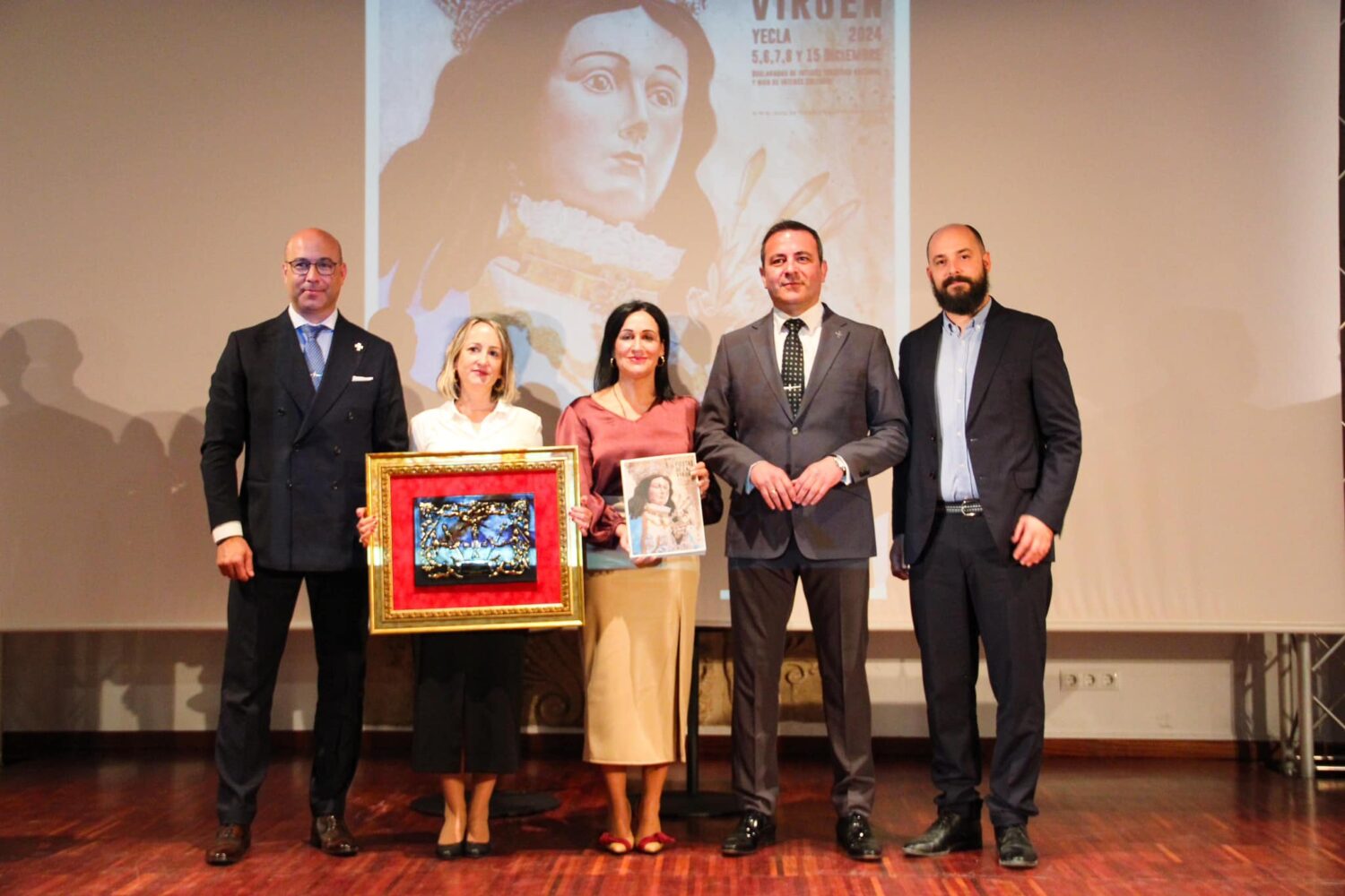 Presentación del programa de las Fiestas de la Virgen.