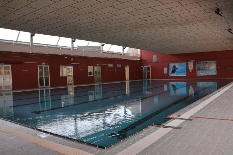 piscina municipal cubierta