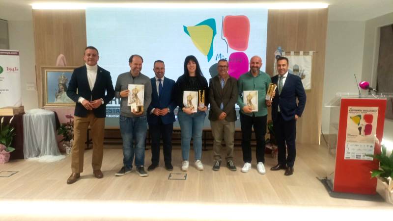 La Minerva marida vino y jamón en su tradicional certamen