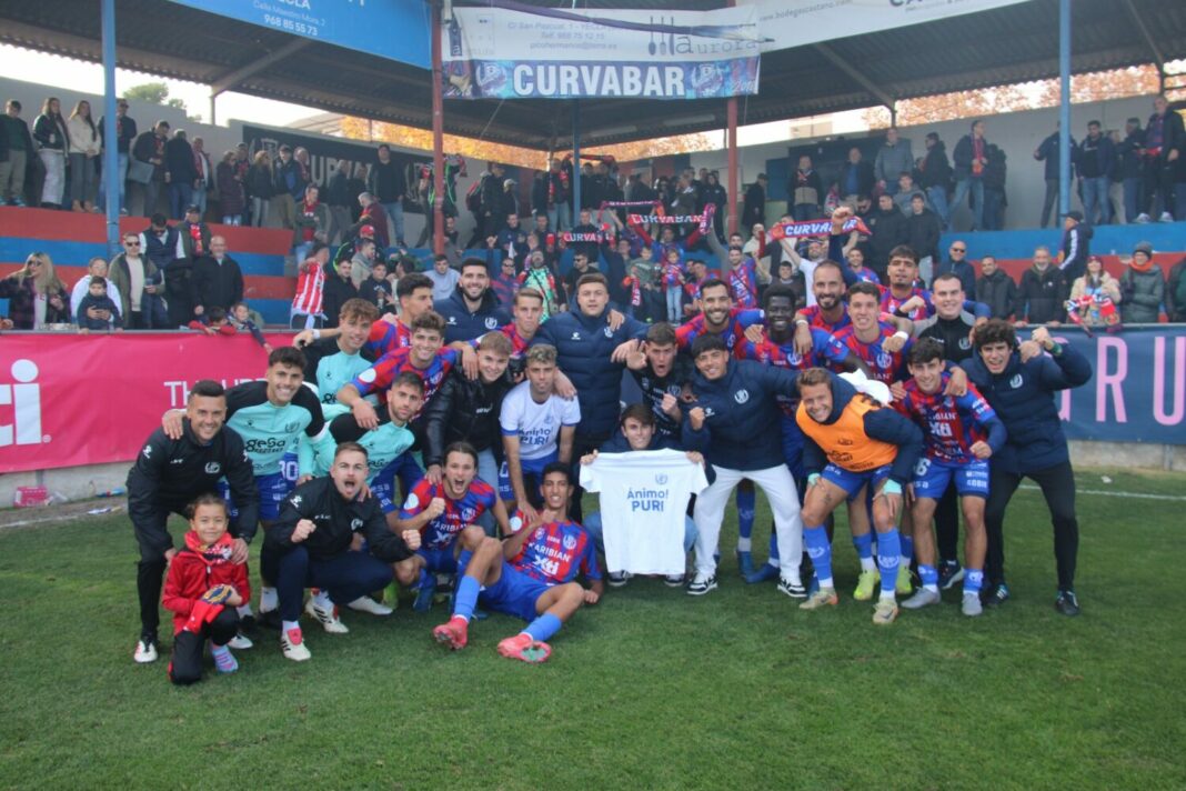 victoria del Yeclano ante el Real Jaén en el debut de Iván Ruiz