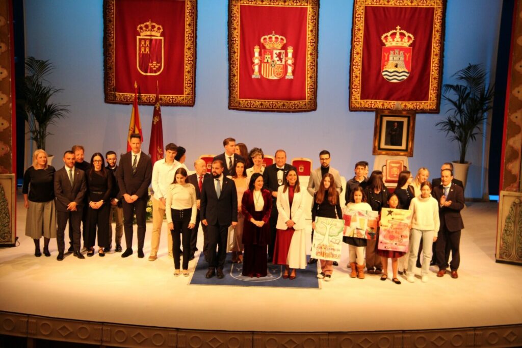 homenaje constitución juez Borja Aparicio