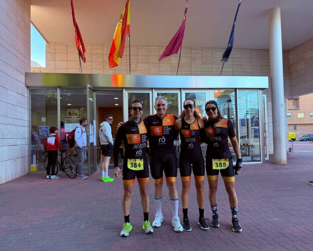 RELEVOS FEMENINO Y MASCULINO