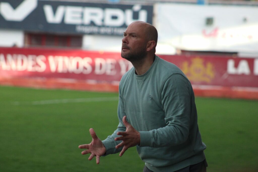 Iv&aacute;n Ruiz Yeclano