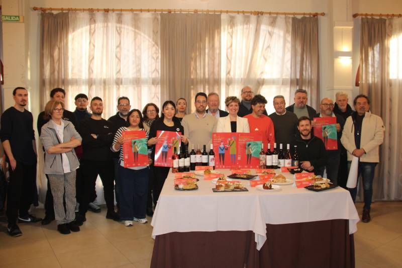 Treinta d&iacute;as para saborear tapas y vinos