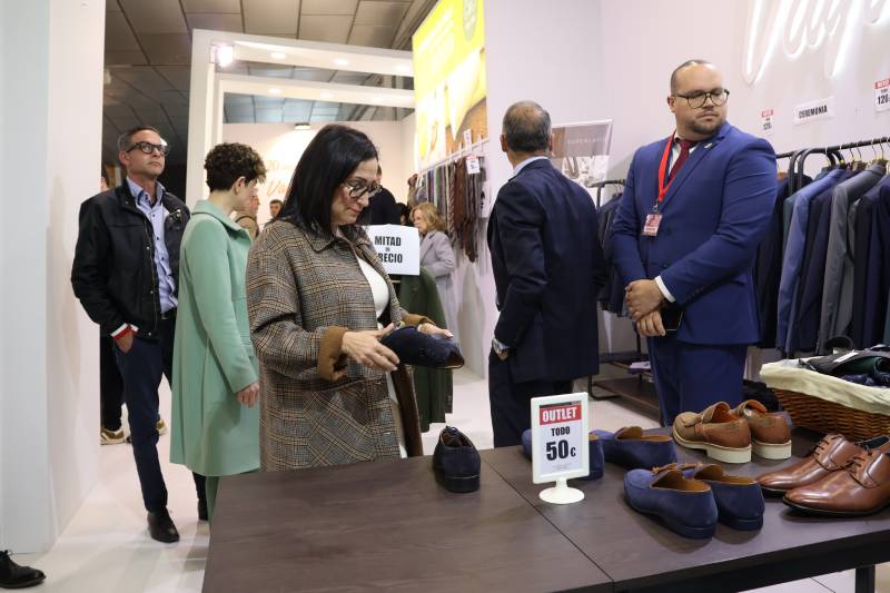 Yecla abre su Feria Outlet con m&aacute;s de 60 comercios