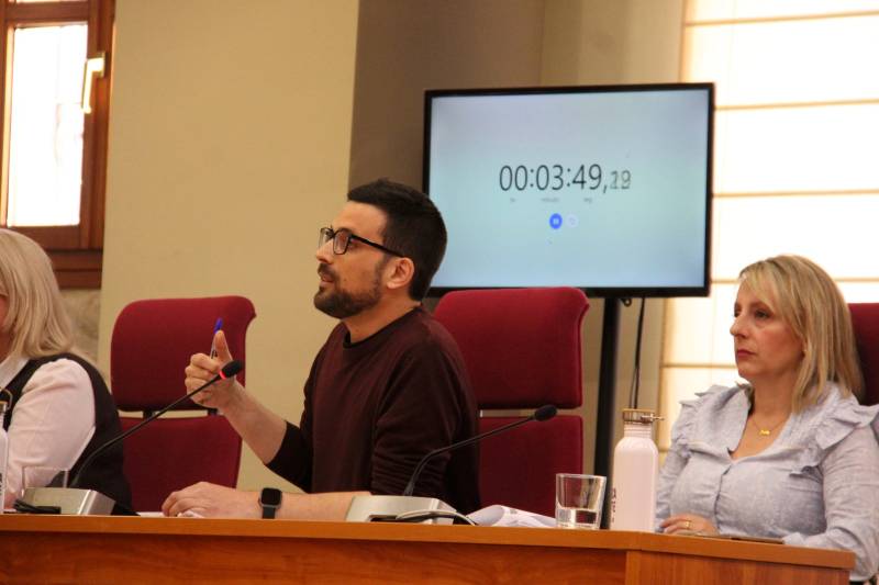 La abstenci&oacute;n del PSOE desbloquea el presupuesto municipal