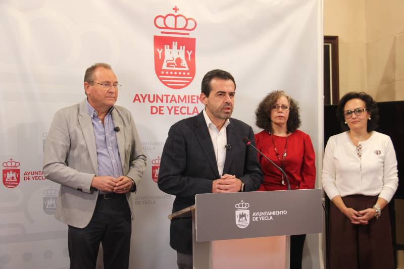 La abstenci&oacute;n del PSOE desbloquea el presupuesto municipal