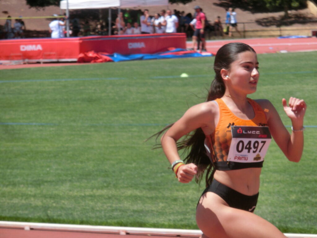 ada yeclano sara carrillo