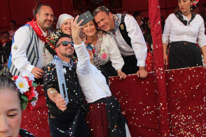 concurso de carrozas de las populares fiestas San Isidro