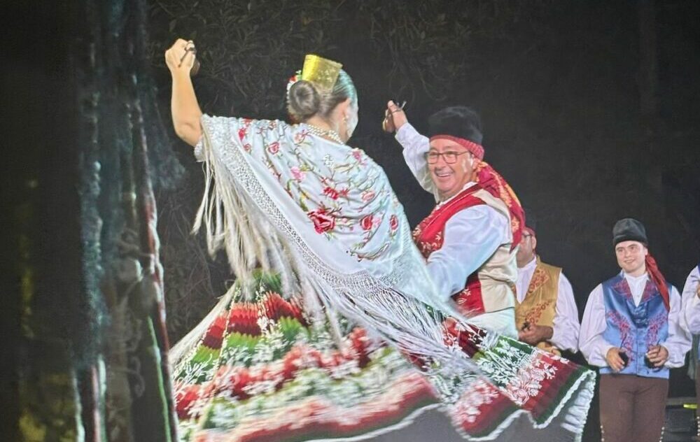 grupo folclórico arabí