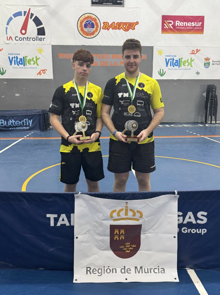 hugo serrano y adri&aacute;n serrano