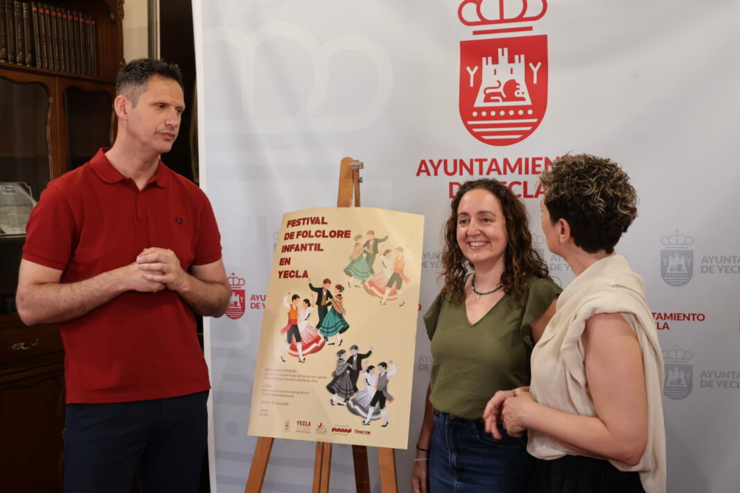 Yecla acoge el 13 de junio el I Festival de Folclore Infantil, con Coros y Danzas Francisco Salzillo y el Grupo de Danzas de Logroño en el parque de La Constitución.