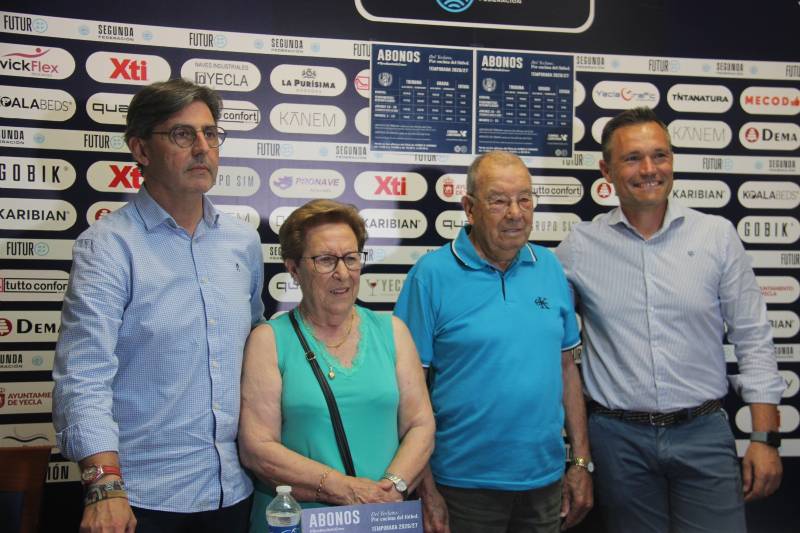 Martín y Paco, los protagonistas de la camapaña. Foto: José Azorín