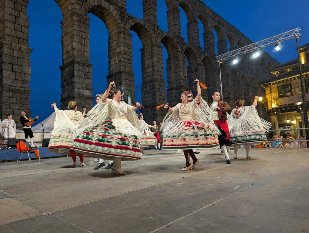 segovia Coros y Danzas Yecla (5)