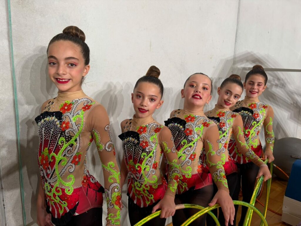 alev&iacute;n base de club gimnasia r&iacute;tmica