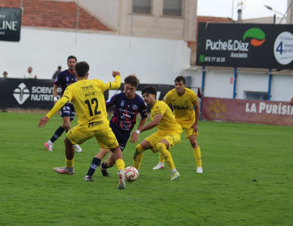 yeclano poblense