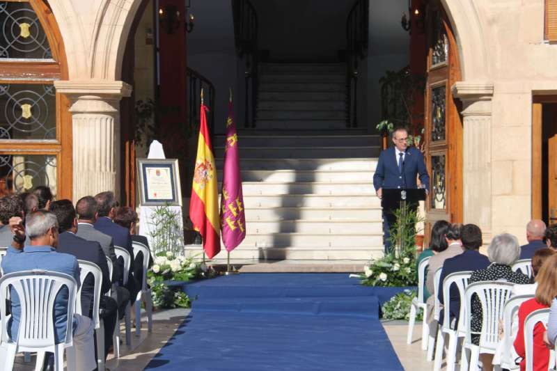 Yecla celebra la Hispanidad con un reconocimiento a Ceuta