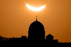 Eclipse-alineado