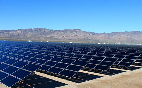 renovables autoconsumo energético paneles solares iberdrola