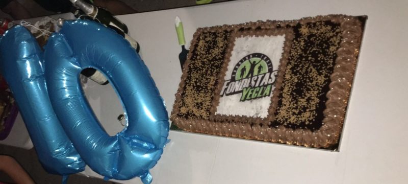 tarta cumpleaños fondistas diez años