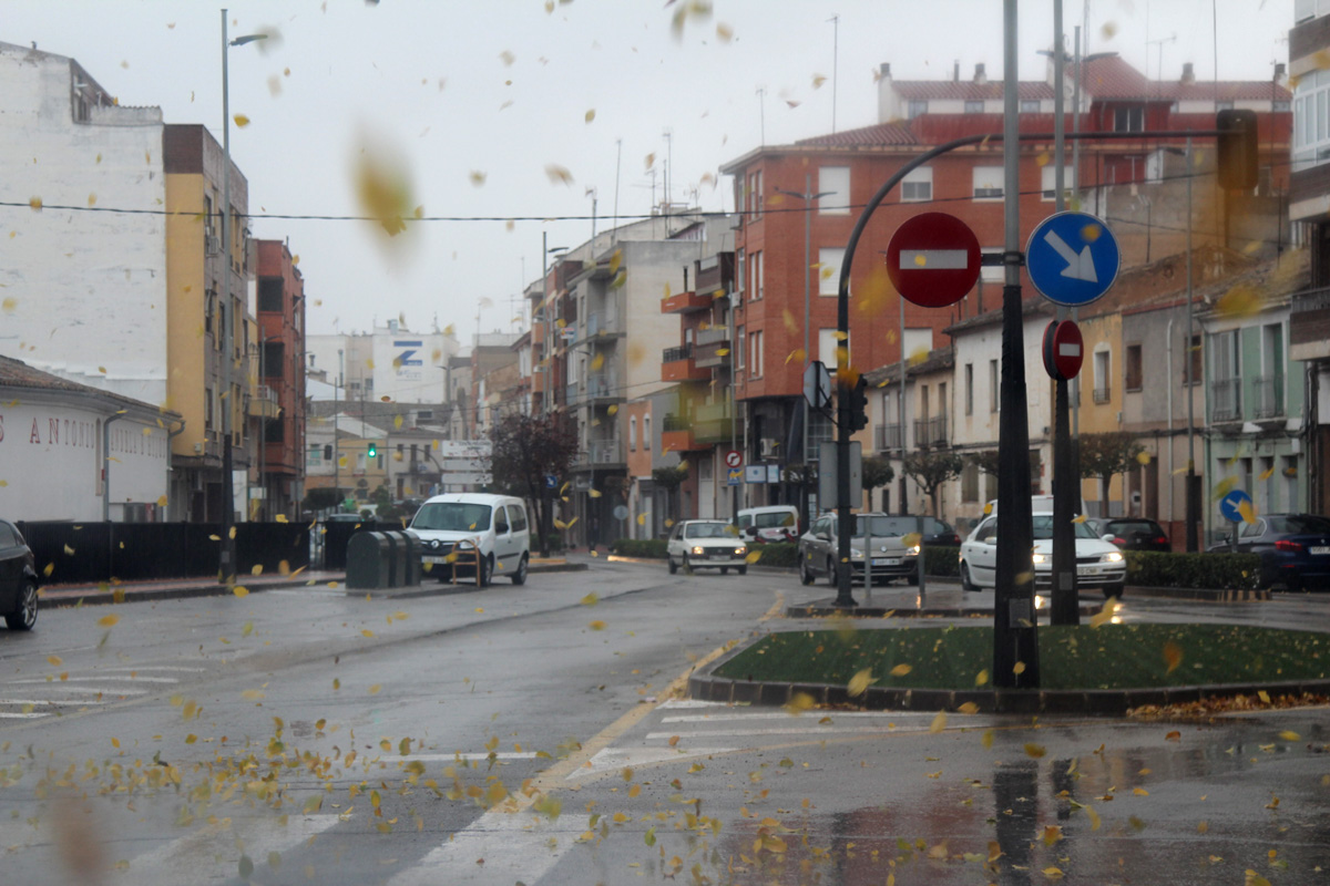 lluvia, calles mojadas
