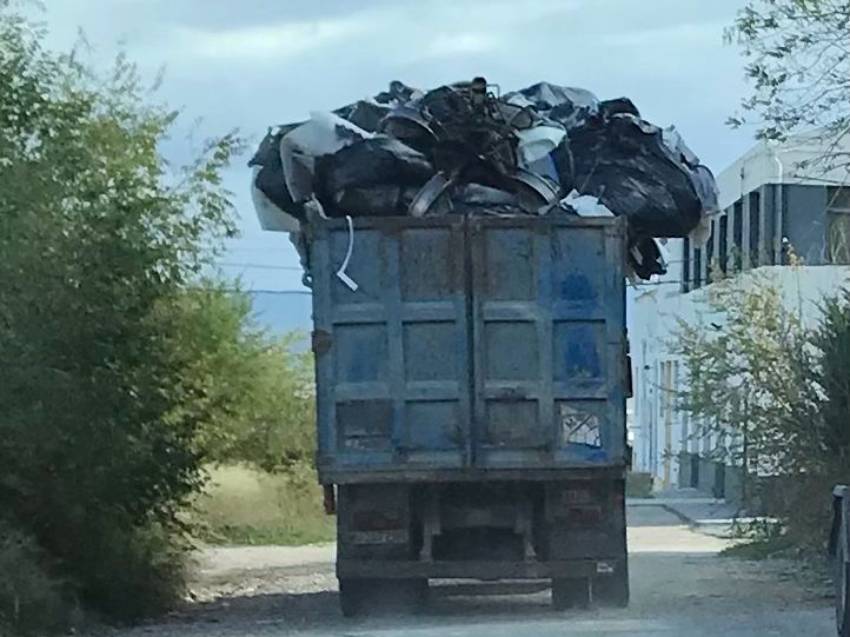 camión de reciclaje desperdicios
