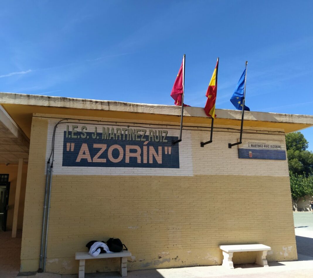 escuela oficial de idiomas ies azorín yecla