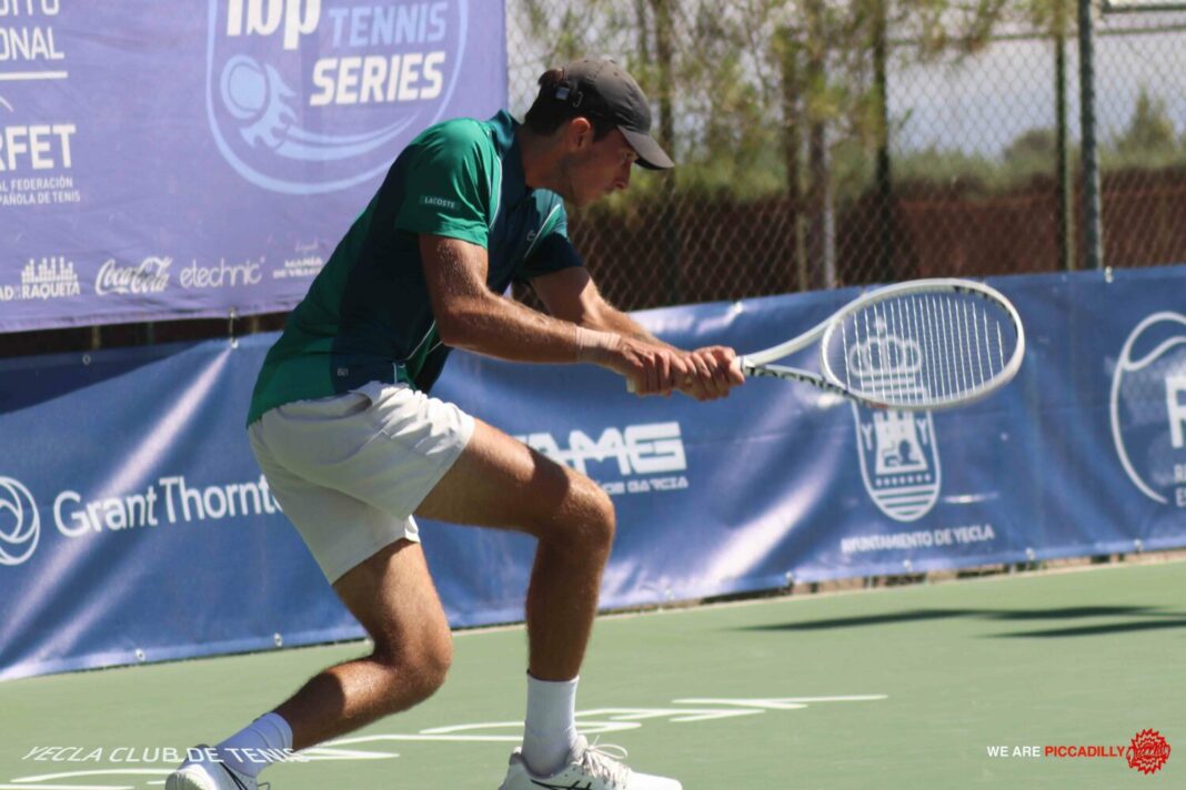 Nikola Djukic gana el Open de Yecla