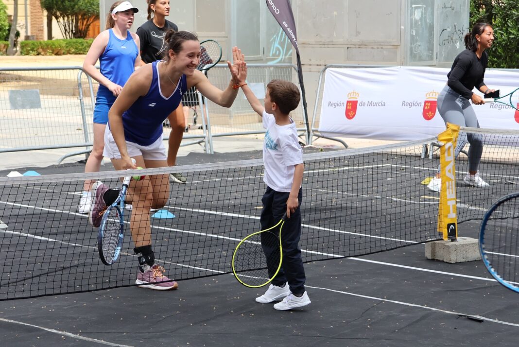 street tennis