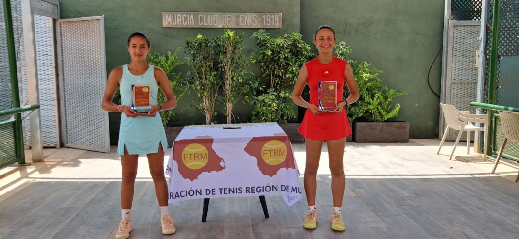 Bianca Martínez Yecla Club de Tenis