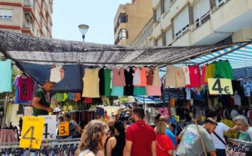 Polémica por el cambio de emplazamiento del mercadillo semanal mercadillo