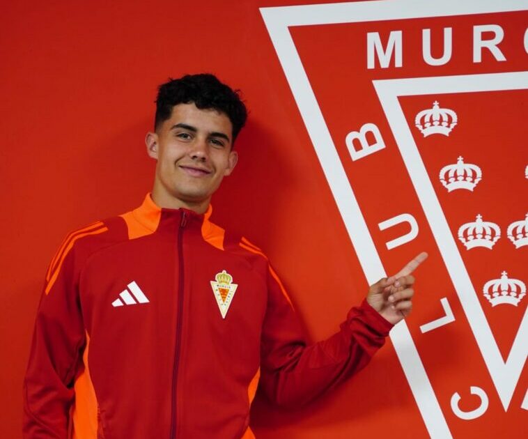 Raúl López con el Real Murcia