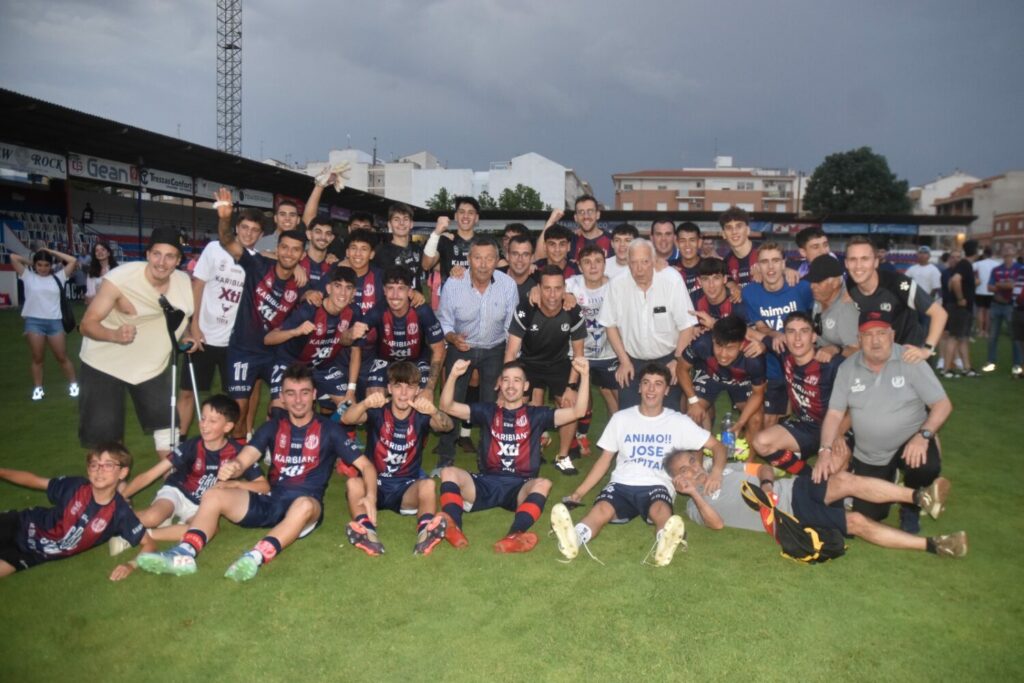 ascenso Yeclano B a Tercera RFEF