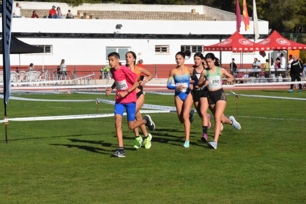 41 cross fiestas de la virgen de yecla