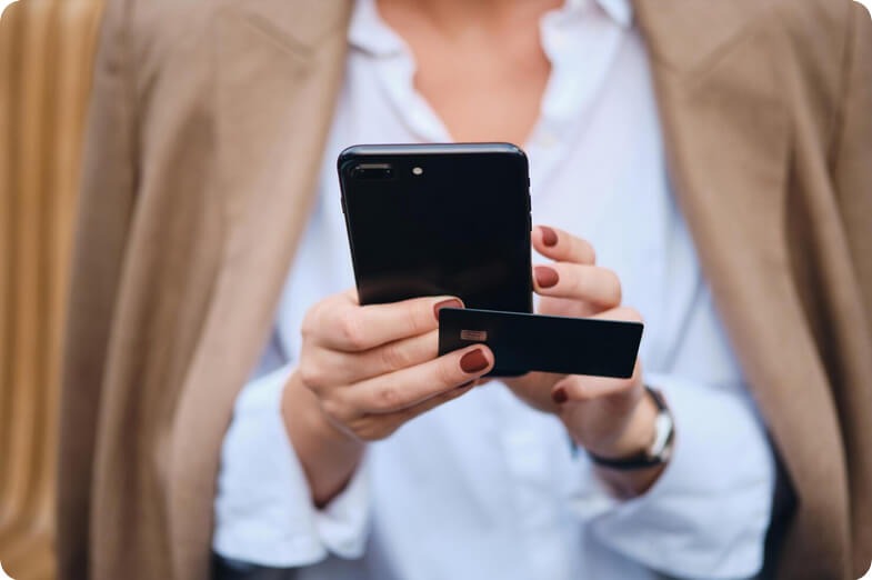 From Cash to Clicks: How Digital Wallets Are Taking Over Everyday Life