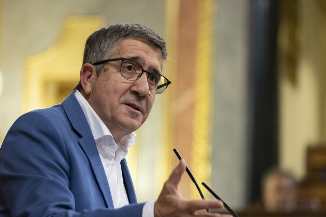 Patxi López en Yecla