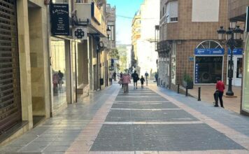 Siete de cada 10 ciudadanos cree que la crispación política sigue creciendo Siete de cada 10 ciudadanos cree que la crispación política sigue creciendo