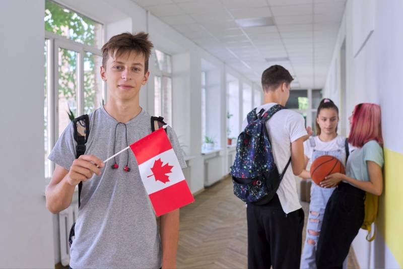 año escolar en Canadá