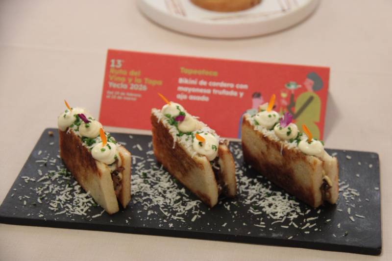 Treinta d&iacute;as para saborear tapas y vinos