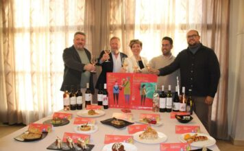 Treinta días para saborear tapas y vinos Treinta días para saborear tapas y vinos