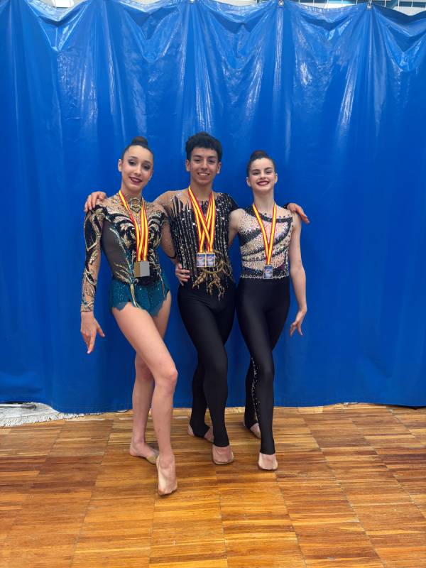 El Club Gimnasia R&iacute;tmica Yecla afianza su buen momento en San Javier