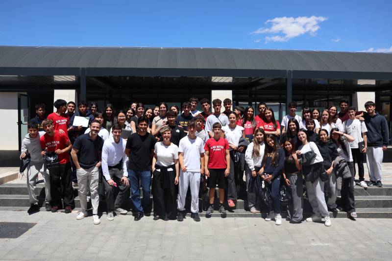 Alumnos de La Inmaculada proponen soluciones para reducir el uso del coche en Yecla