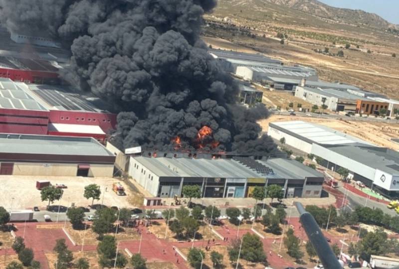 incendio en el polígono de Las teresas