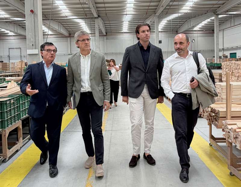 AREMA pide apoyo para que las empresas del mueble de Yecla ganen tamaño