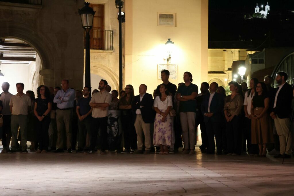 La Casa de los Arcos abre una ventana a dos mil a&ntilde;os de cultura del vino en Yecla